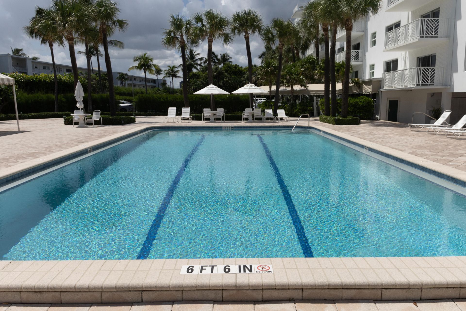 139 Sunrise Avenue, Unit 107, Palm Beach, FL 33480 Photo