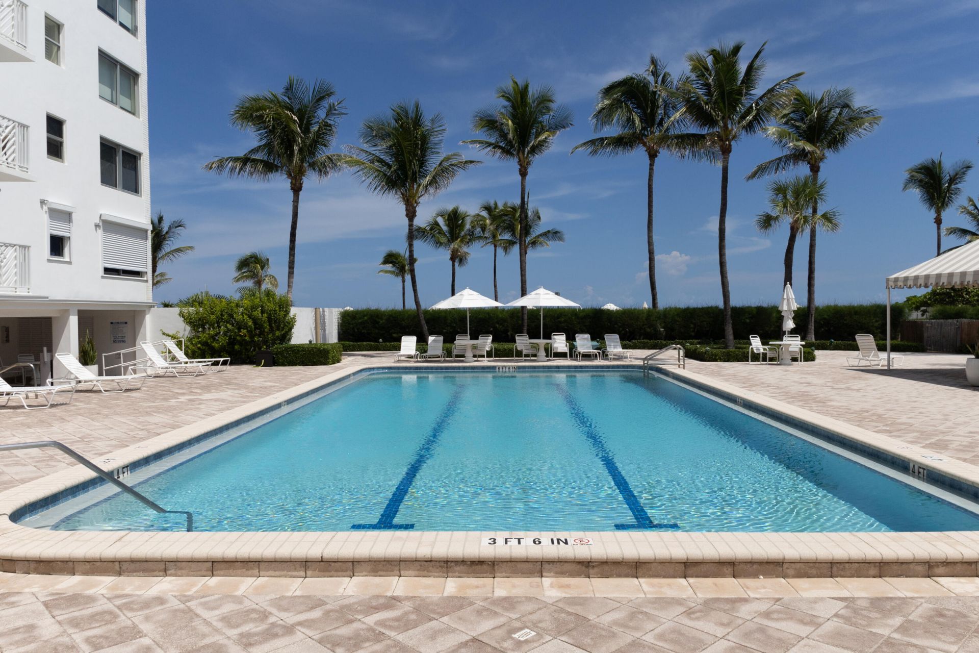 139 Sunrise Avenue, Unit 107, Palm Beach, FL 33480 Photo