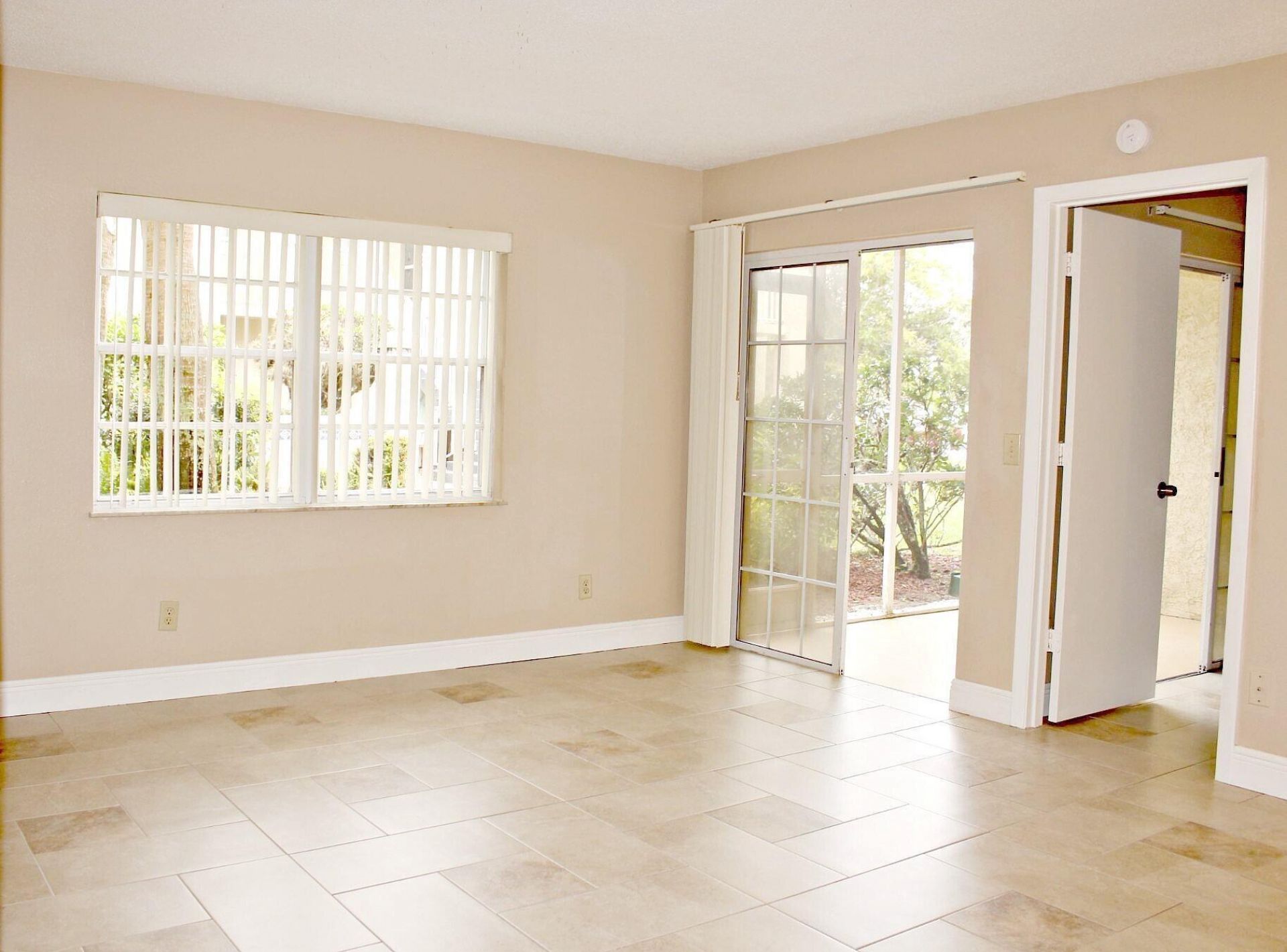 1604 SE Green Acres Circle, Unit T103, Port Saint Lucie, FL 34952 Photo