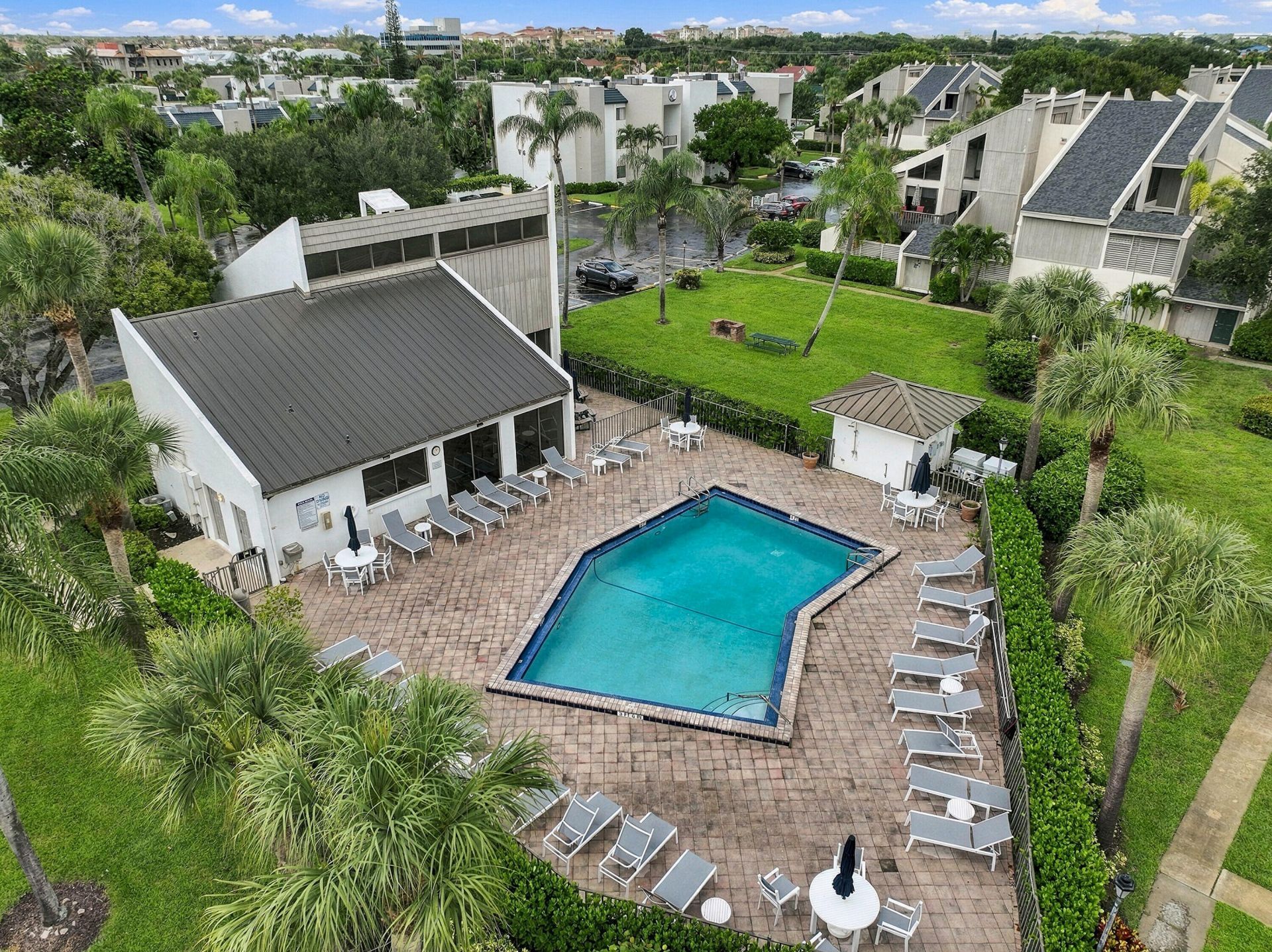 1605 S Us Highway 1, Unit 13C, Jupiter, FL 33477 Photo