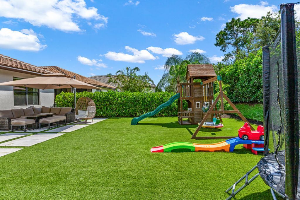 532 SE Villandry Way, Port Saint Lucie, FL 34984 Photo