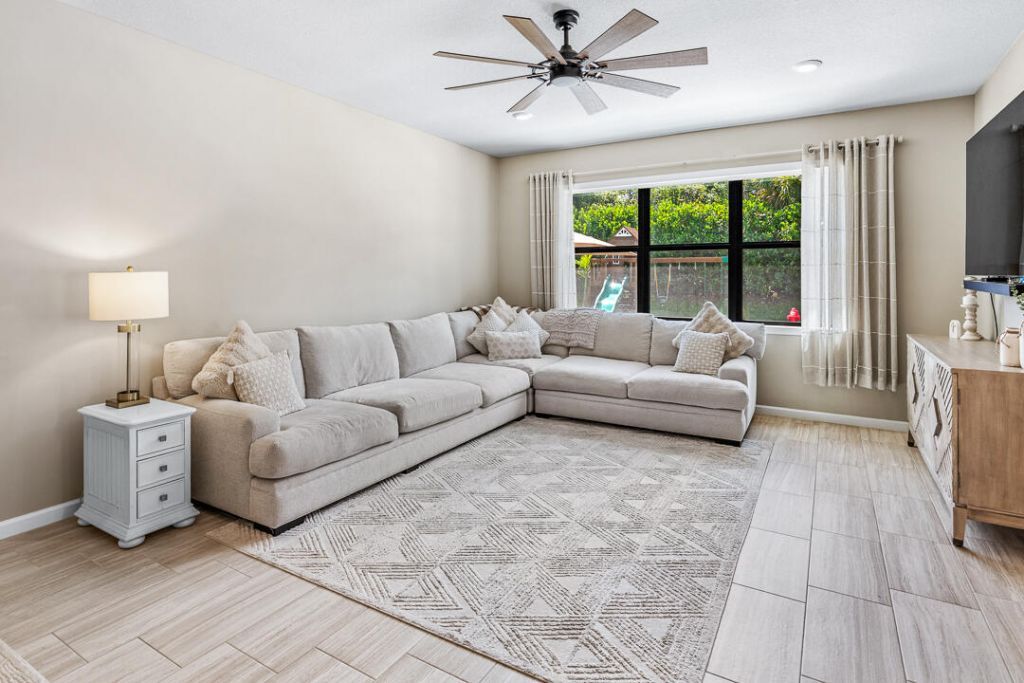 532 SE Villandry Way, Port Saint Lucie, FL 34984 Photo