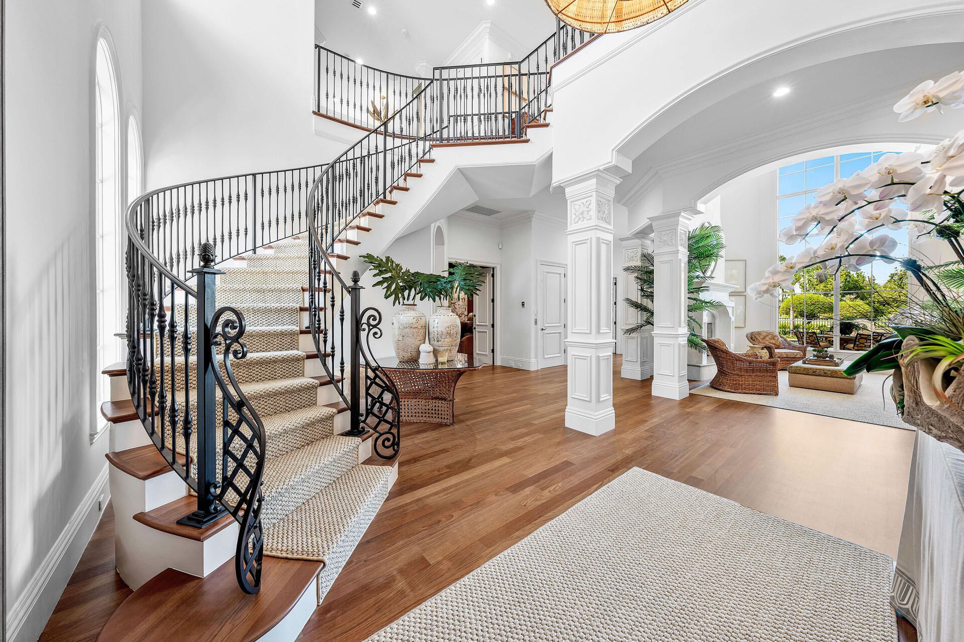 2055 Royal Palm Way, Boca Raton, FL 33432 Photo