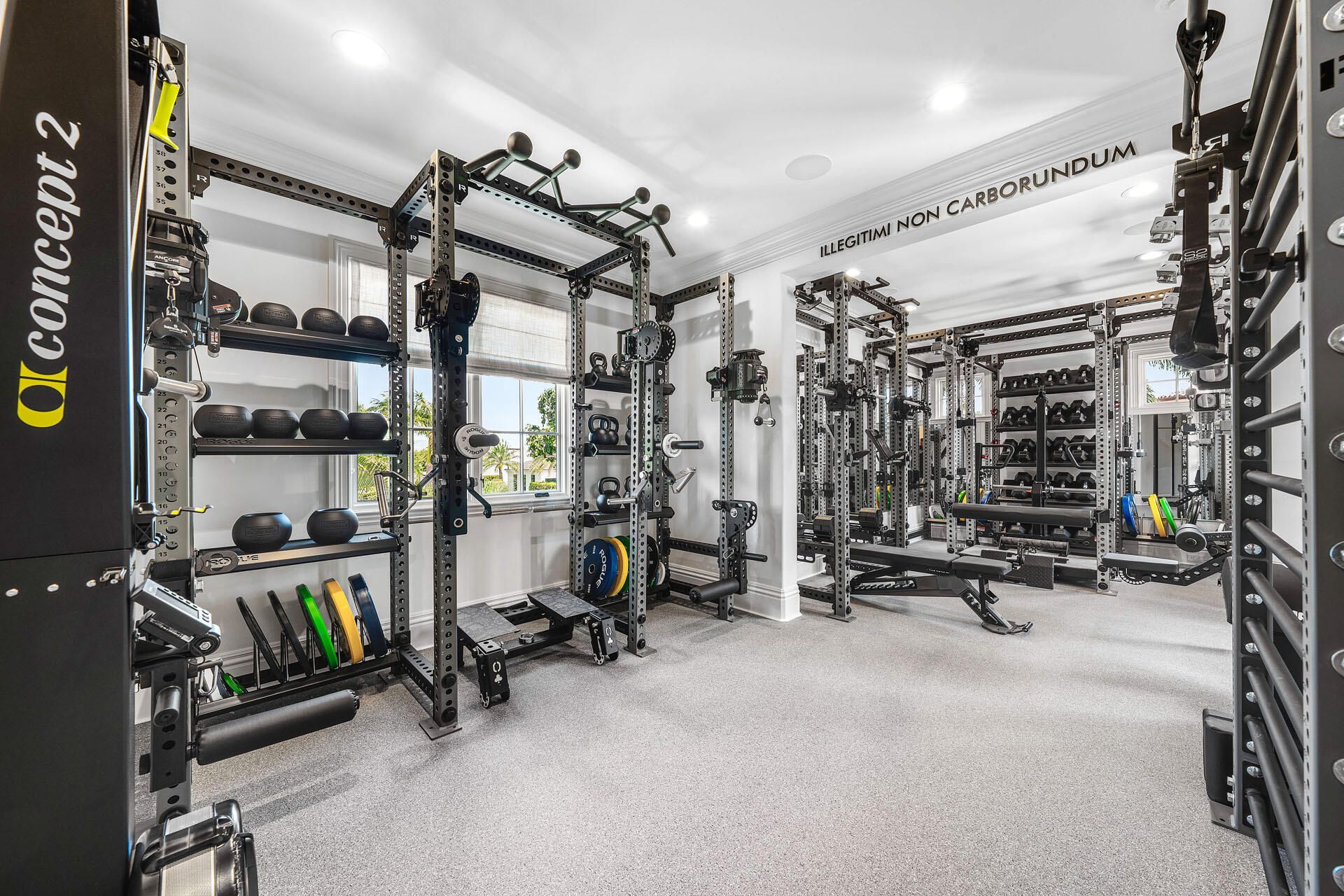 2055 Royal Palm Way, Boca Raton, FL 33432 Photo