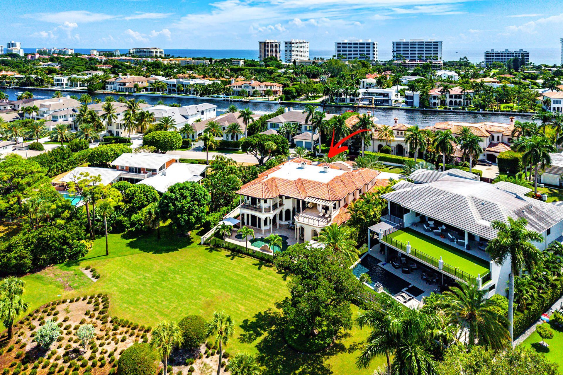 2055 Royal Palm Way, Boca Raton, FL 33432 Photo