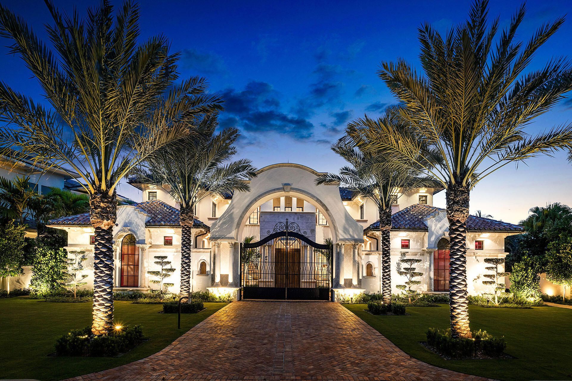 2055 Royal Palm Way, Boca Raton, FL 33432 Photo