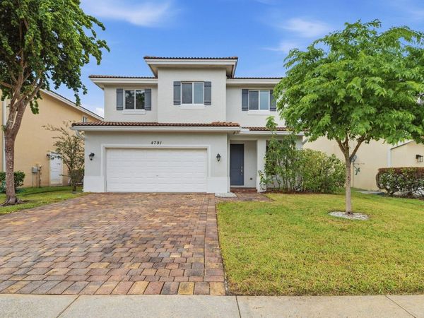 4791 Foxtail Palm Court, Greenacres, FL 33463