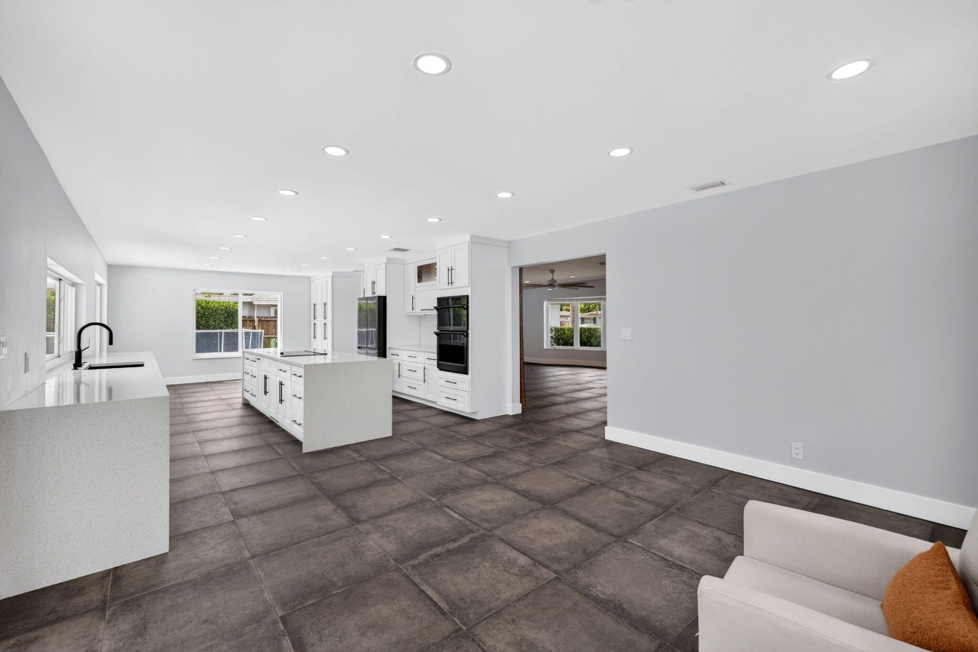 410 SW 55th Terrace, Plantation, FL 33317 Photo