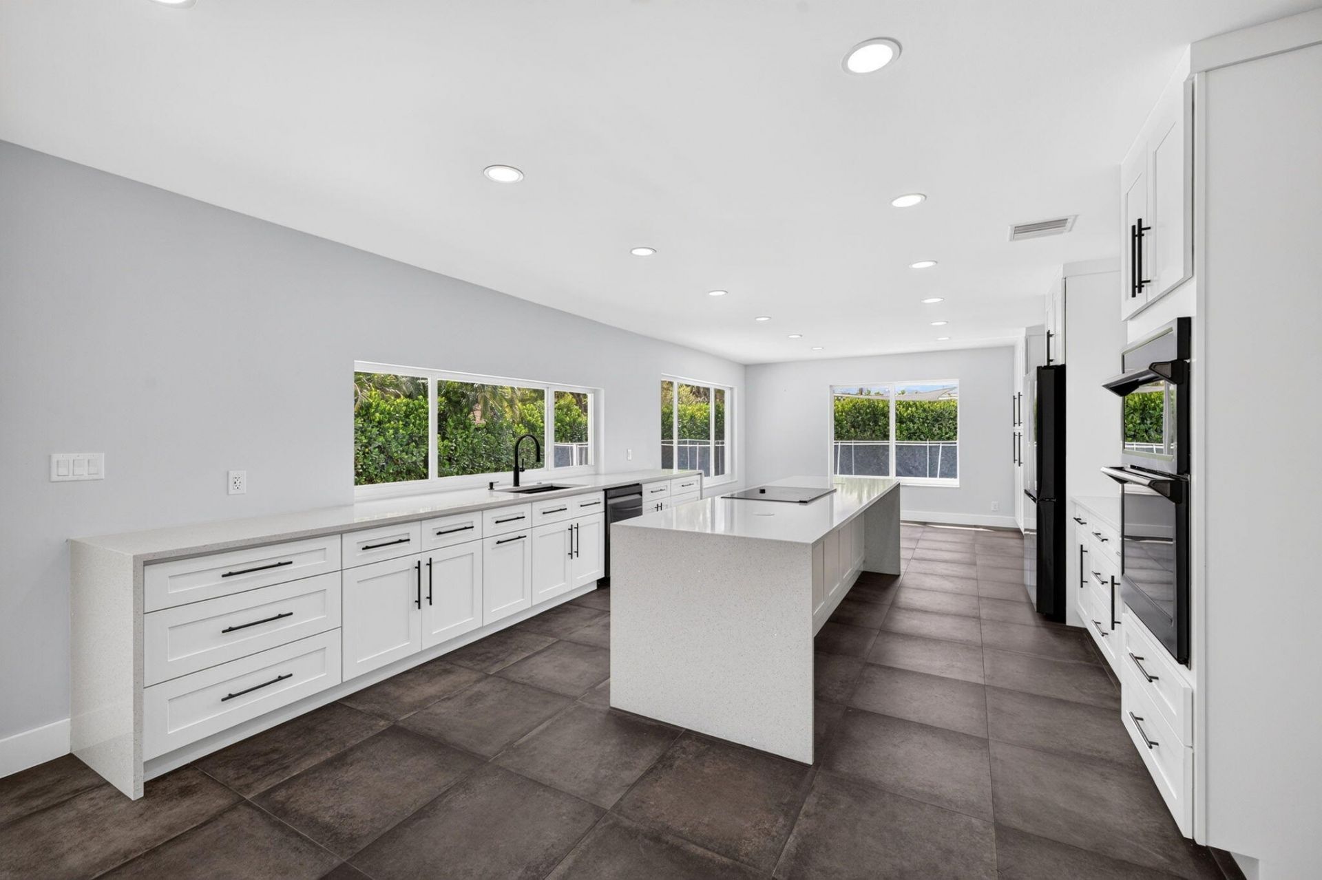 410 SW 55th Terrace, Plantation, FL 33317 Photo