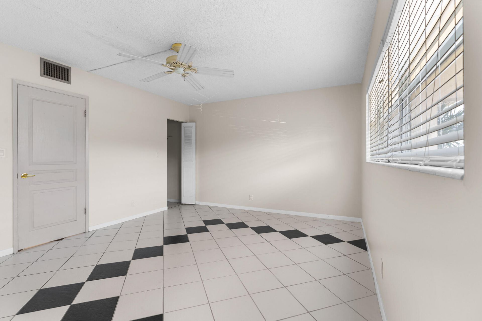 2800 NE 14th St Causeway, Unit 115, Pompano Beach, FL 33062 Photo