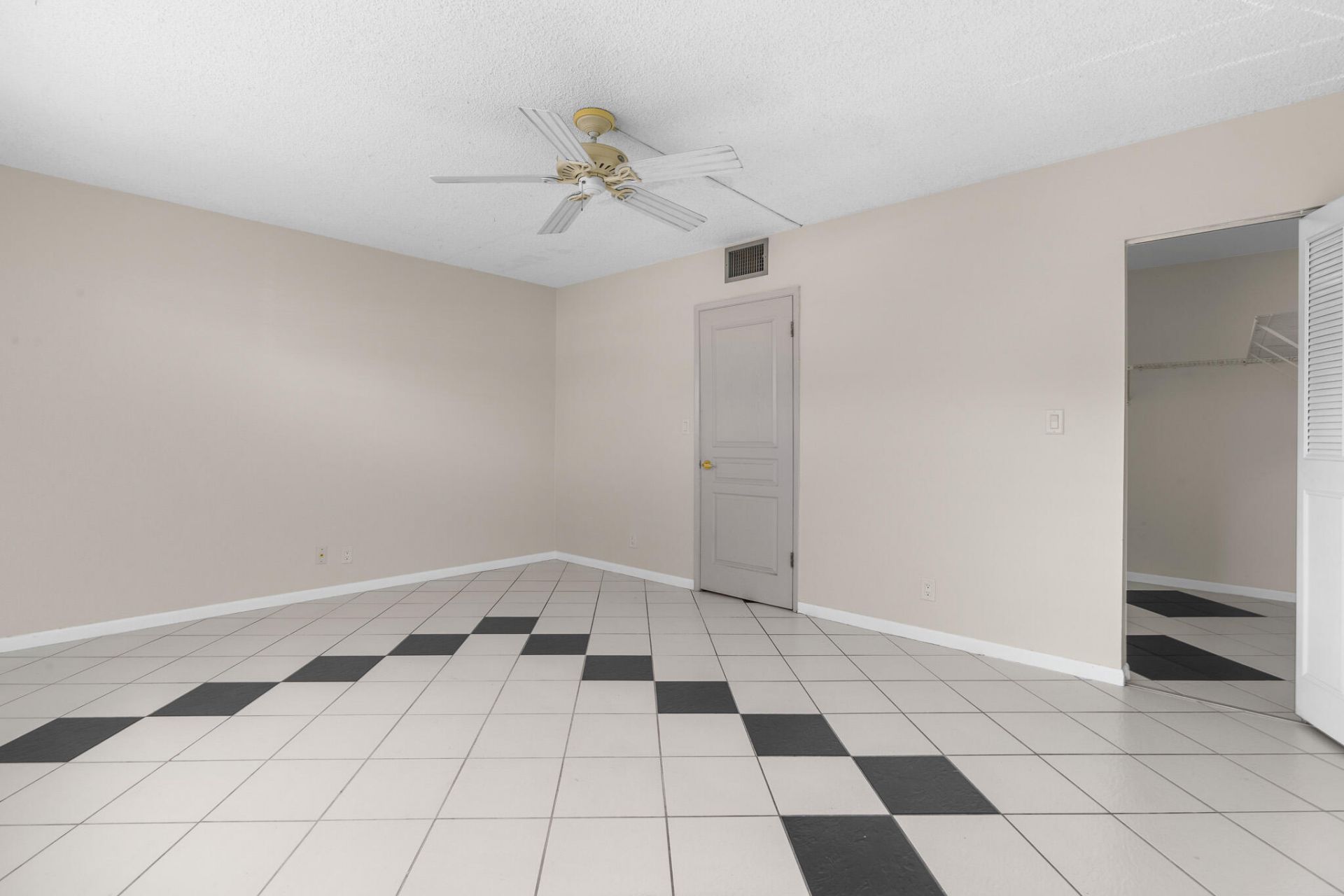 2800 NE 14th St Causeway, Unit 115, Pompano Beach, FL 33062 Photo