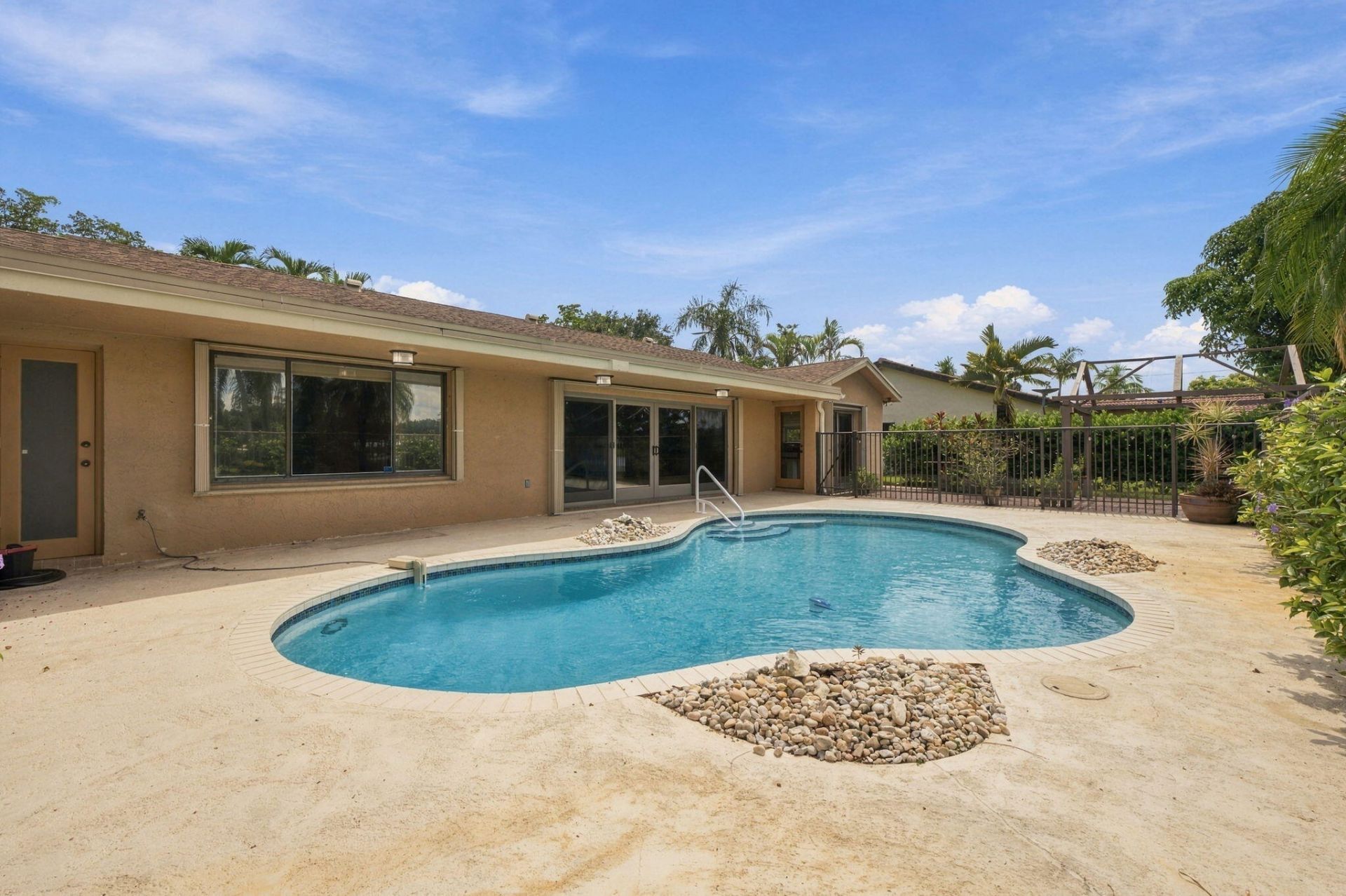 11713 Spinnaker Way, Cooper City, FL 33026 Photo