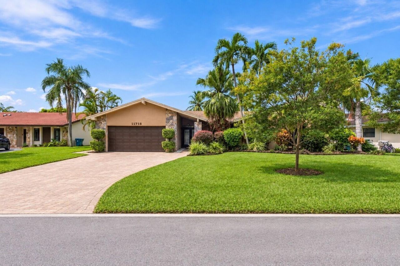 11713 Spinnaker Way, Cooper City, FL 33026 Photo
