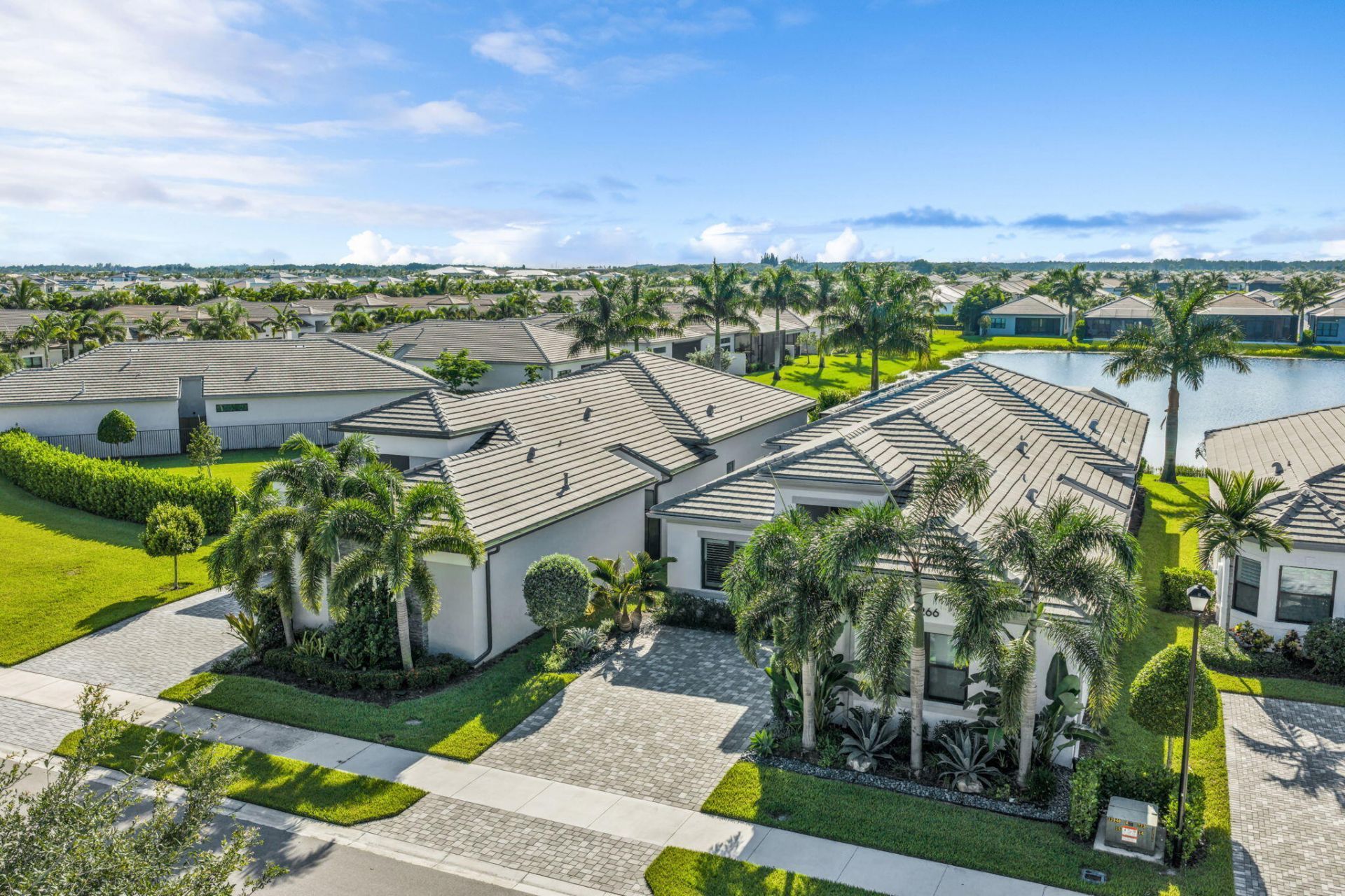 9266 Mountain Pine Grove, Boynton Beach, FL 33473 Photo