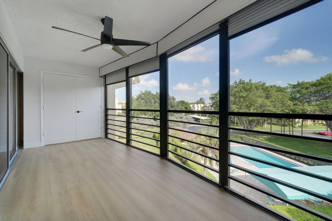 23345 Carolwood Lane, Unit 406, Boca Raton, FL 33428 Photo
