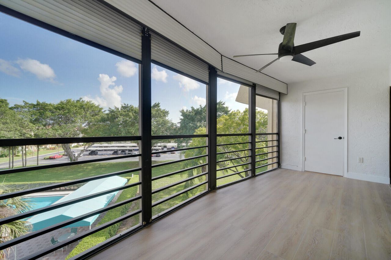 23345 Carolwood Lane, Unit 406, Boca Raton, FL 33428 Photo