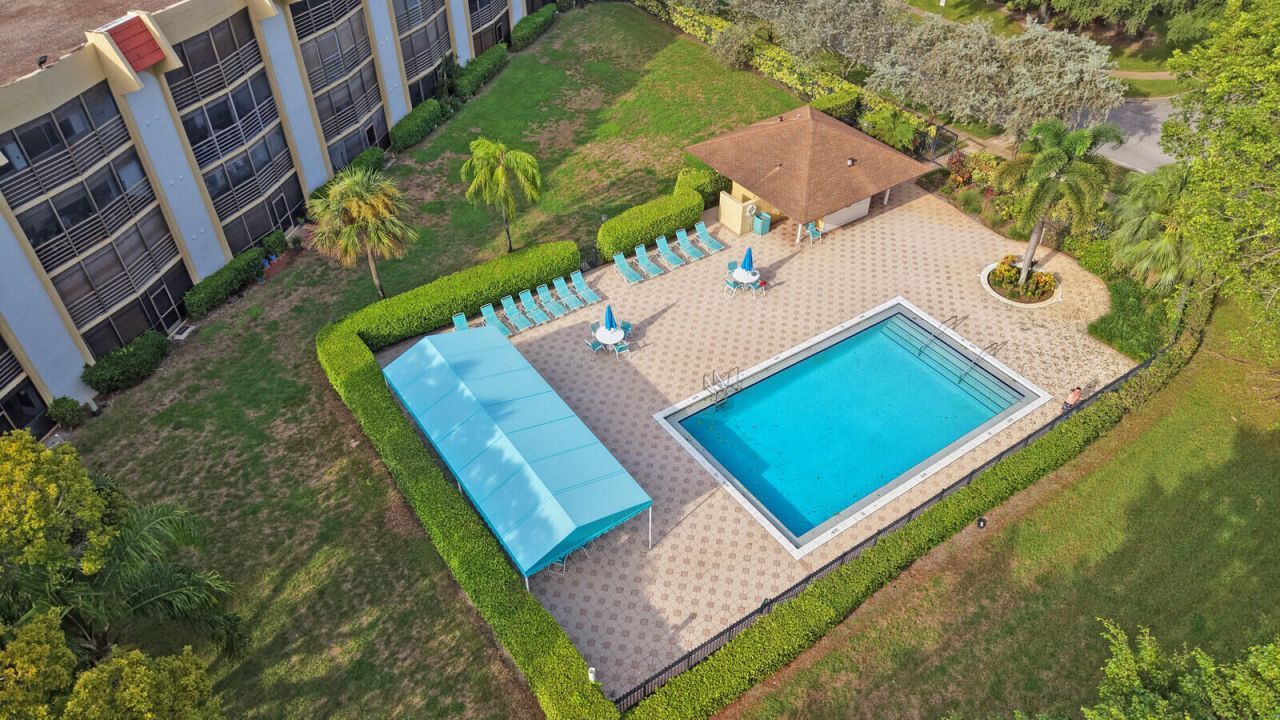 23345 Carolwood Lane, Unit 406, Boca Raton, FL 33428 Photo