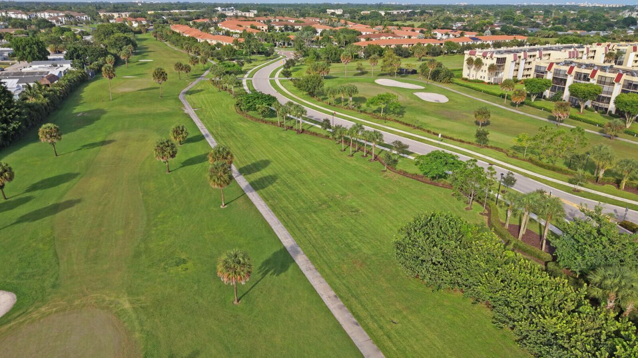 23345 Carolwood Lane, Unit 406, Boca Raton, FL 33428 Photo