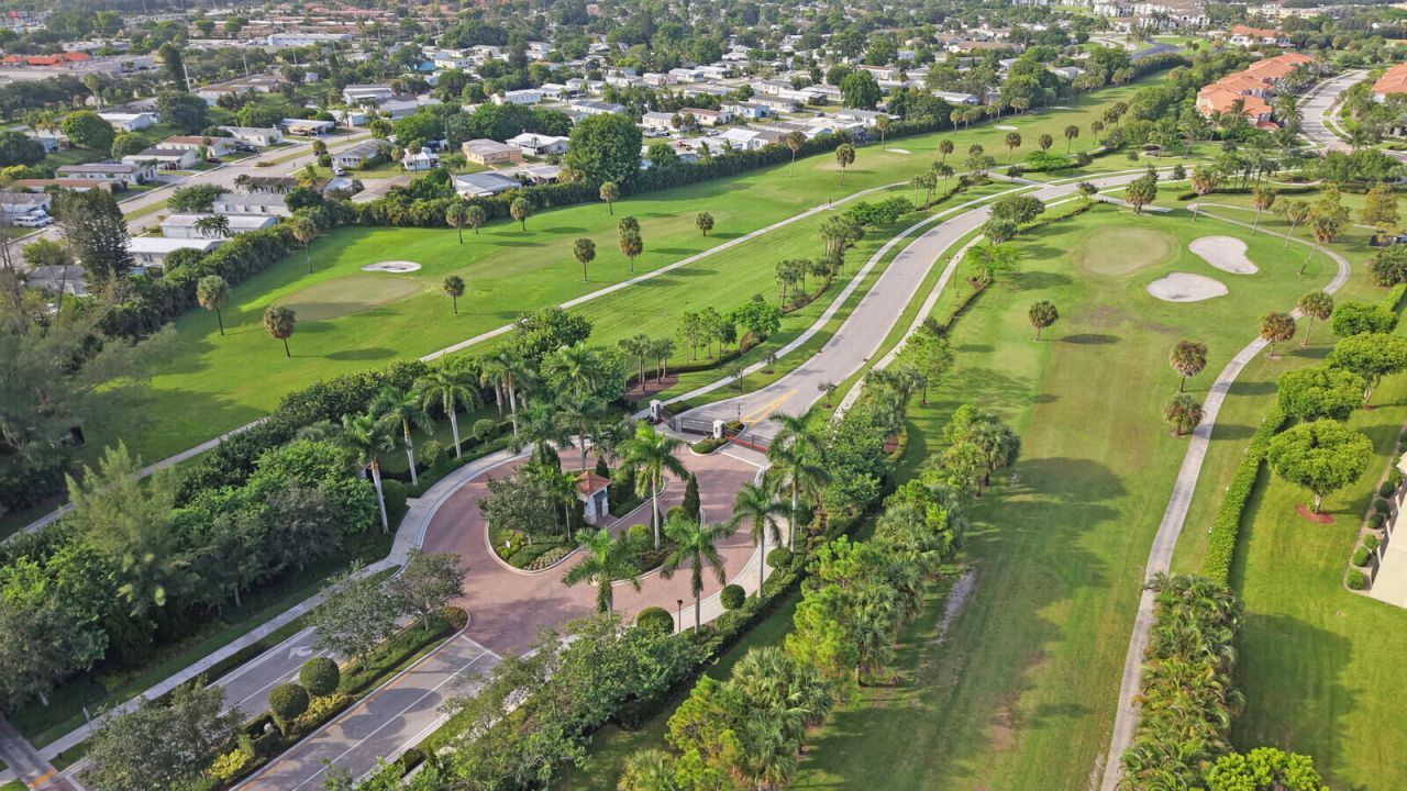23345 Carolwood Lane, Unit 406, Boca Raton, FL 33428 Photo