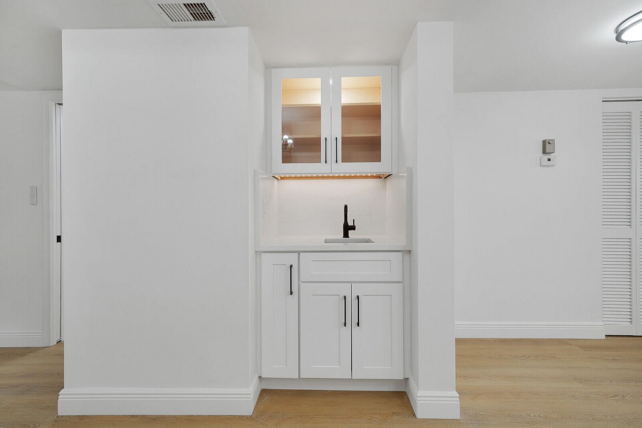 23345 Carolwood Lane, Unit 406, Boca Raton, FL 33428 Photo