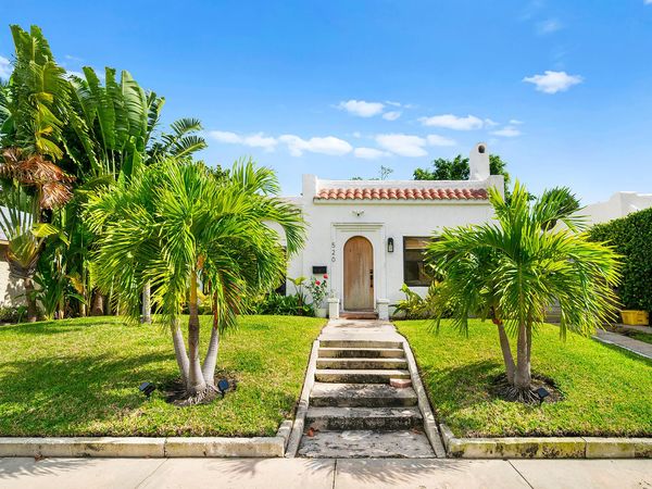 520 28TH Street, West Palm Beach, FL 33407