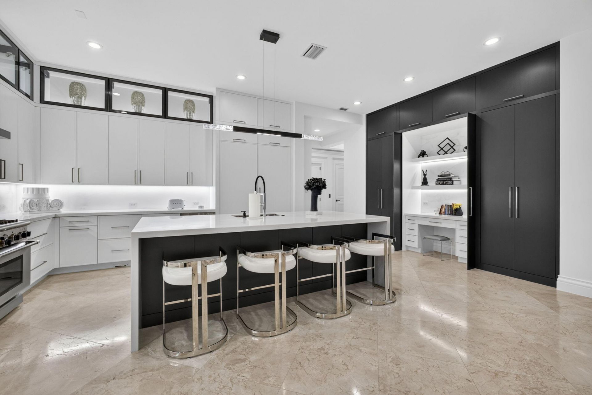 213 Via Palacio, Palm Beach Gardens, FL 33418 Photo