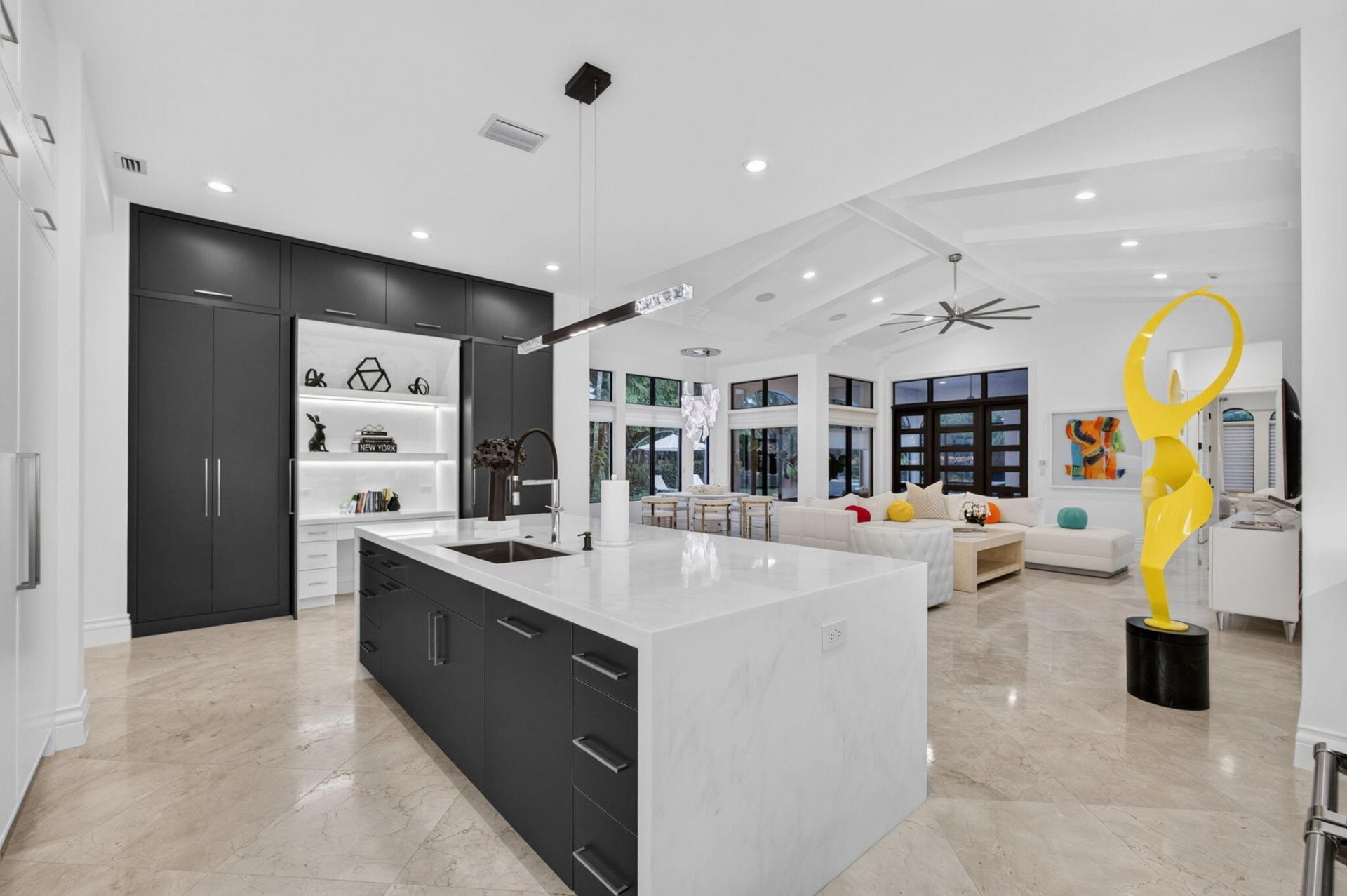 213 Via Palacio, Palm Beach Gardens, FL 33418 Photo