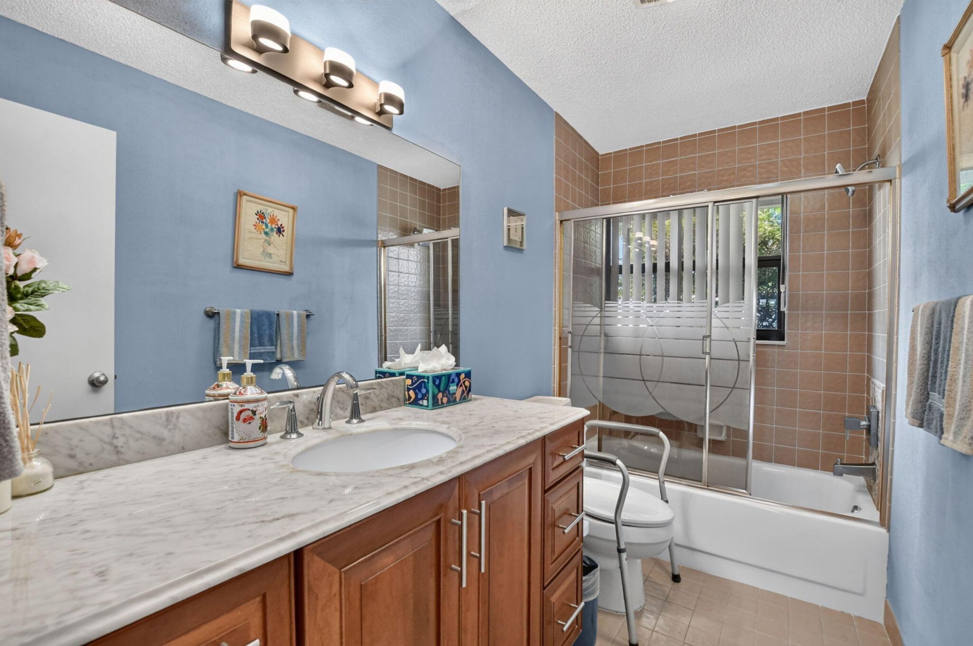5680 NW 3rd Terrace, Boca Raton, FL 33487 Photo