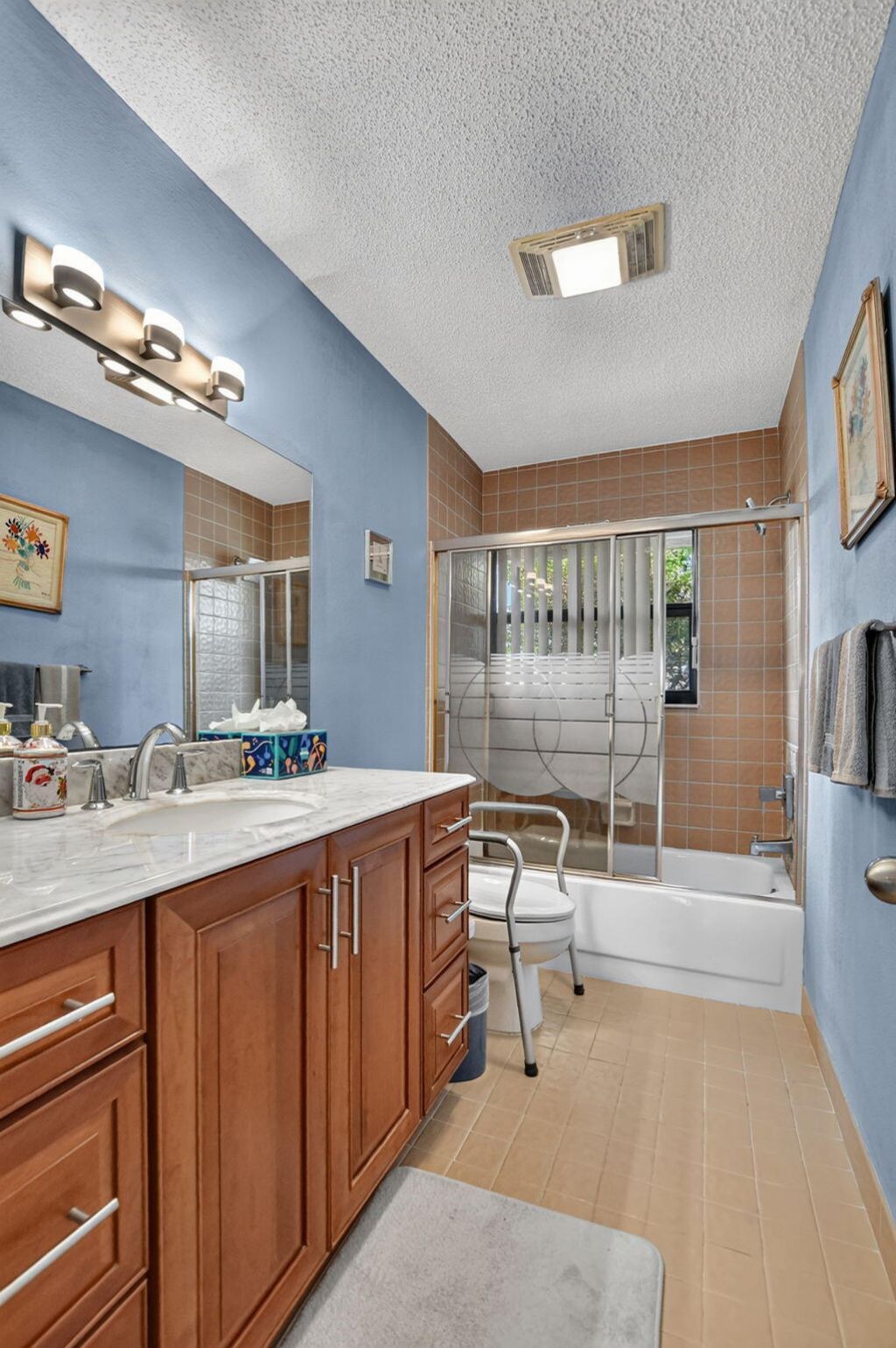 5680 NW 3rd Terrace, Boca Raton, FL 33487 Photo