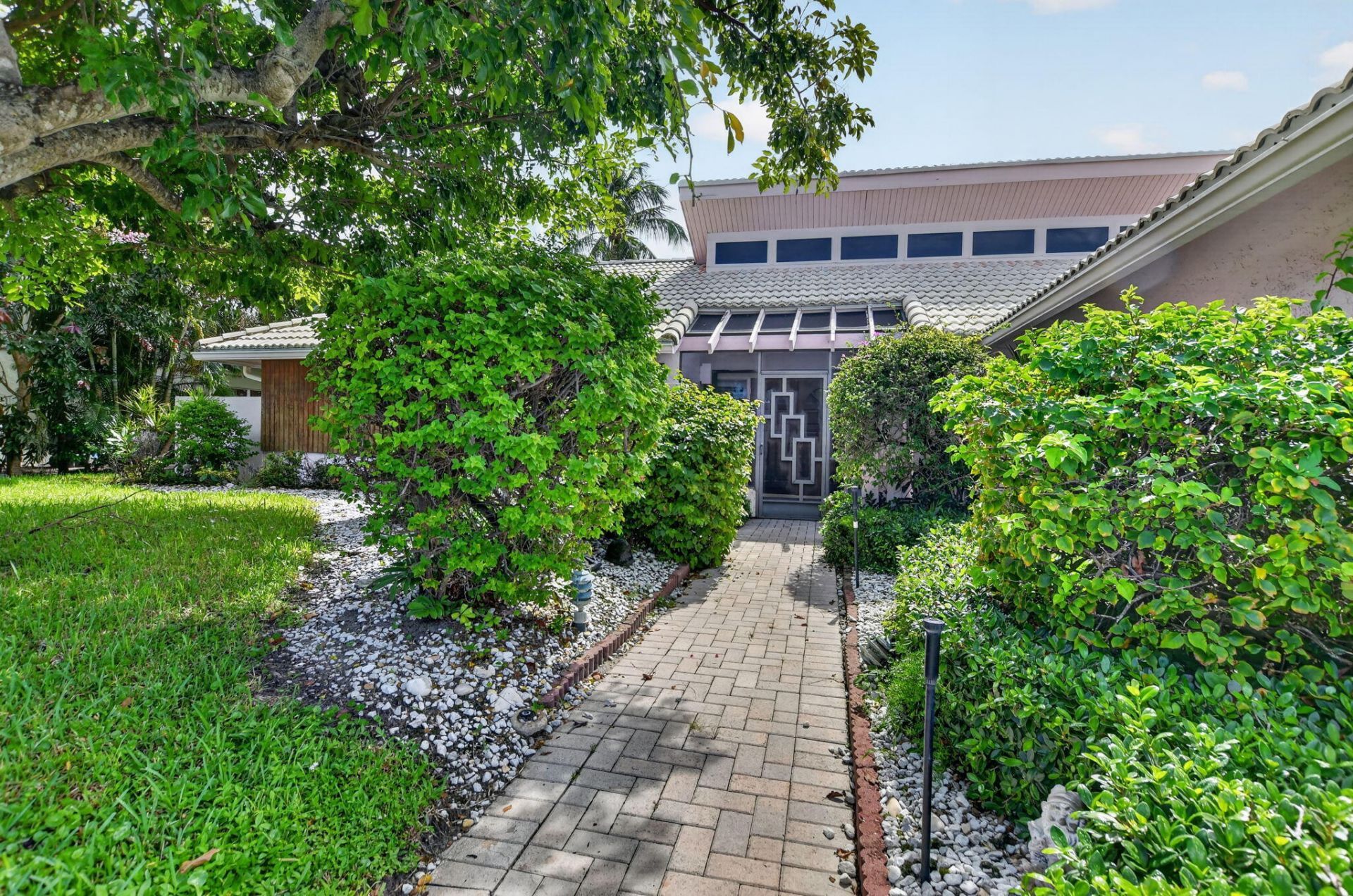 5680 NW 3rd Terrace, Boca Raton, FL 33487 Photo