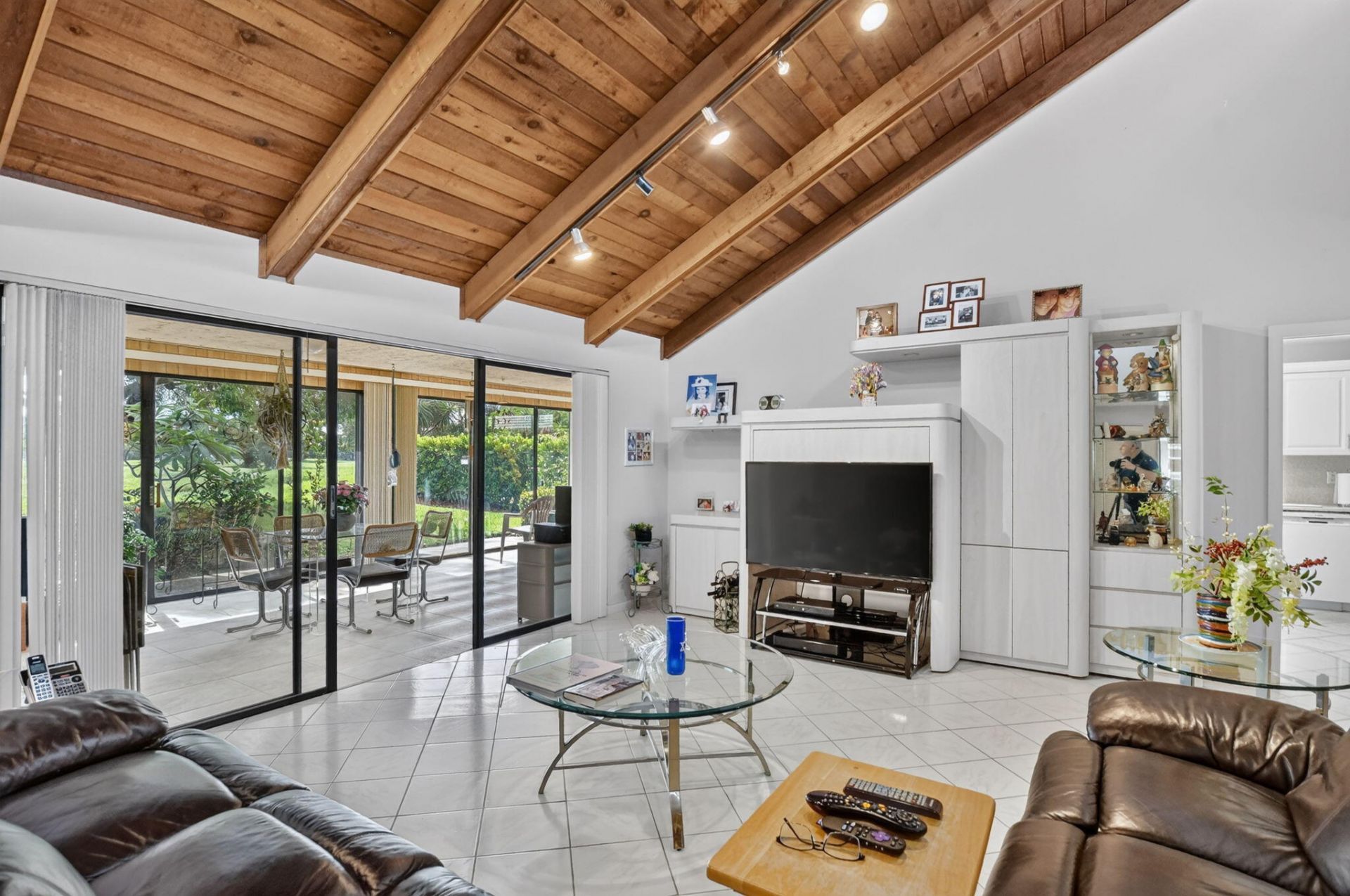 5680 NW 3rd Terrace, Boca Raton, FL 33487 Photo