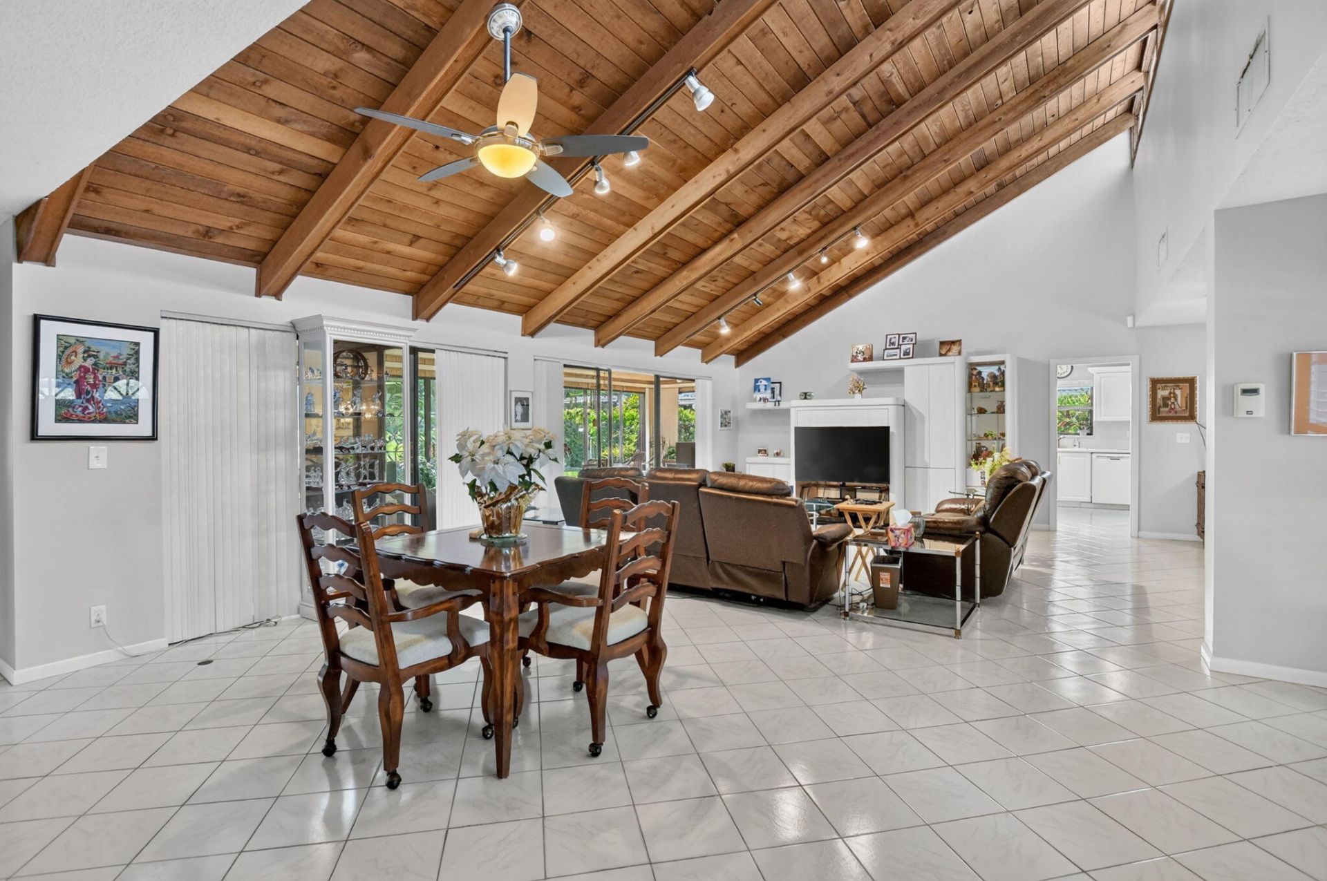 5680 NW 3rd Terrace, Boca Raton, FL 33487 Photo