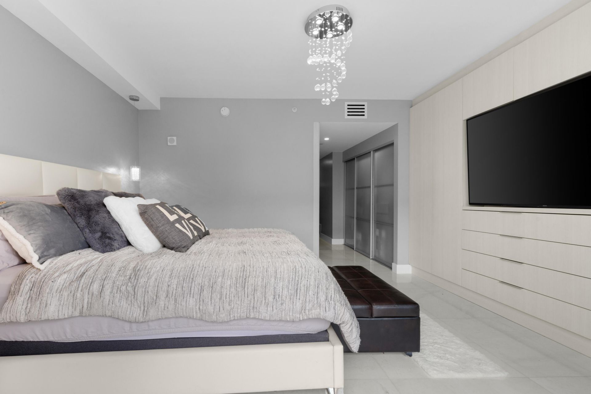 2950 NE 188th Street, Unit 122, Aventura, FL 33180 Photo