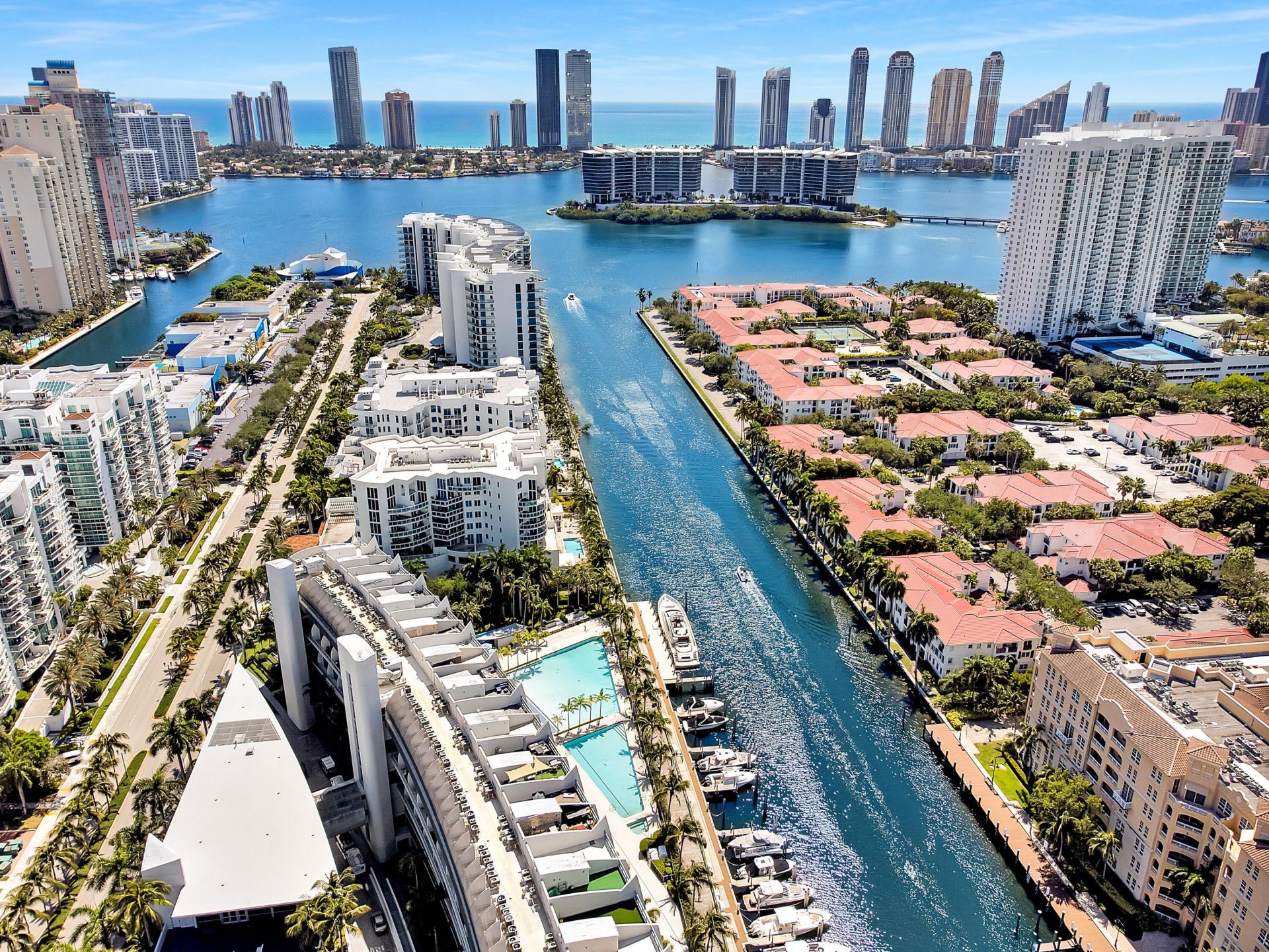 2950 NE 188th Street, Unit 122, Aventura, FL 33180 Photo