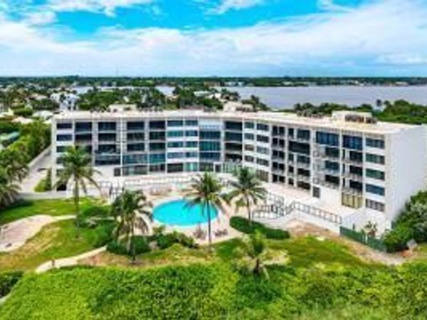 6885 N Ocean Boulevard, Unit 1040, Ocean Ridge, FL 33435