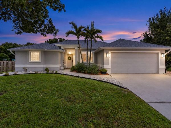 1974 SW BEAUREGARD Street, Port St. Lucie, FL 34953