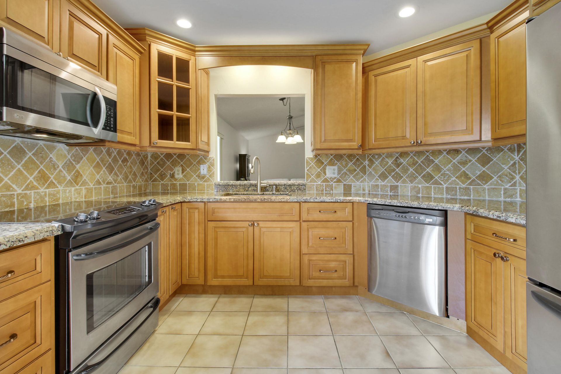 6807 SE Yorktown Drive, Hobe Sound, FL 33455 Photo