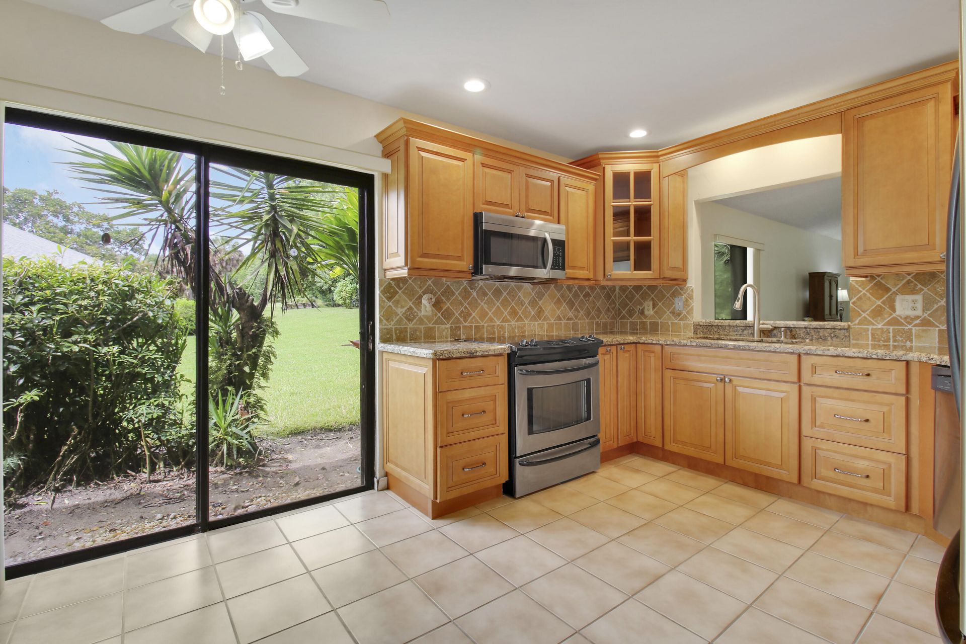 6807 SE Yorktown Drive, Hobe Sound, FL 33455 Photo