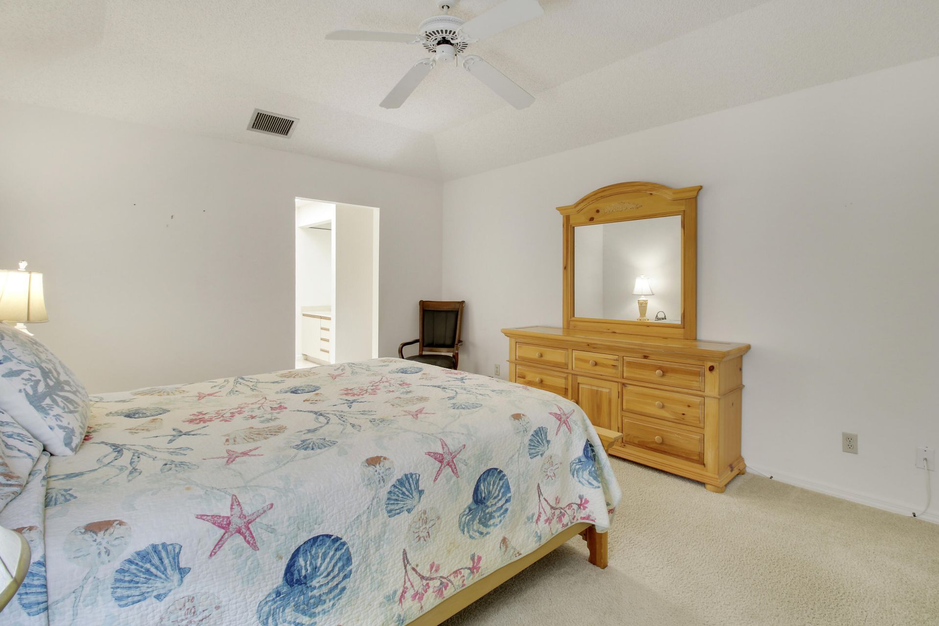 6807 SE Yorktown Drive, Hobe Sound, FL 33455 Photo