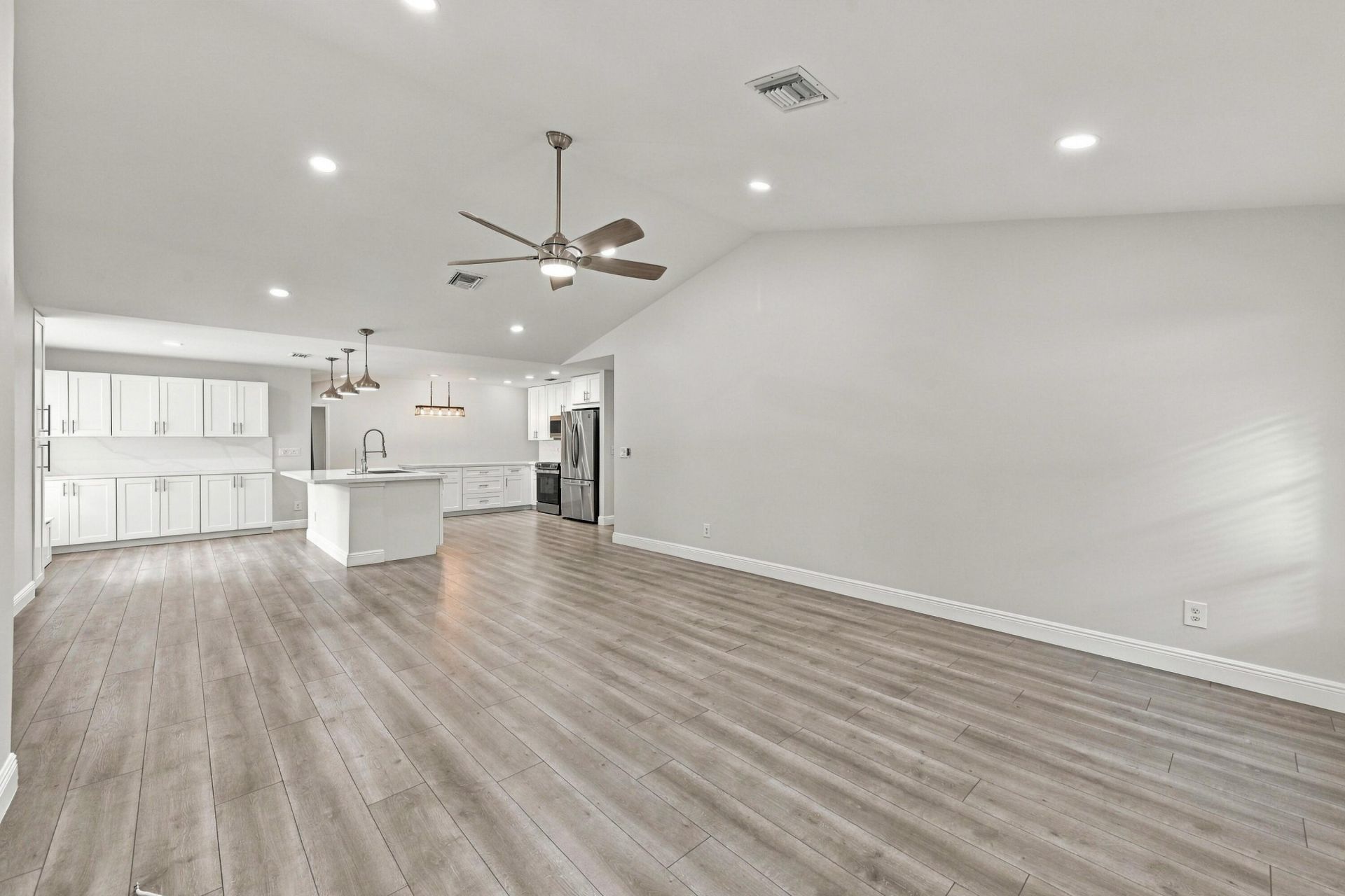 9255 NW 18th Street, Plantation, FL 33322 Photo