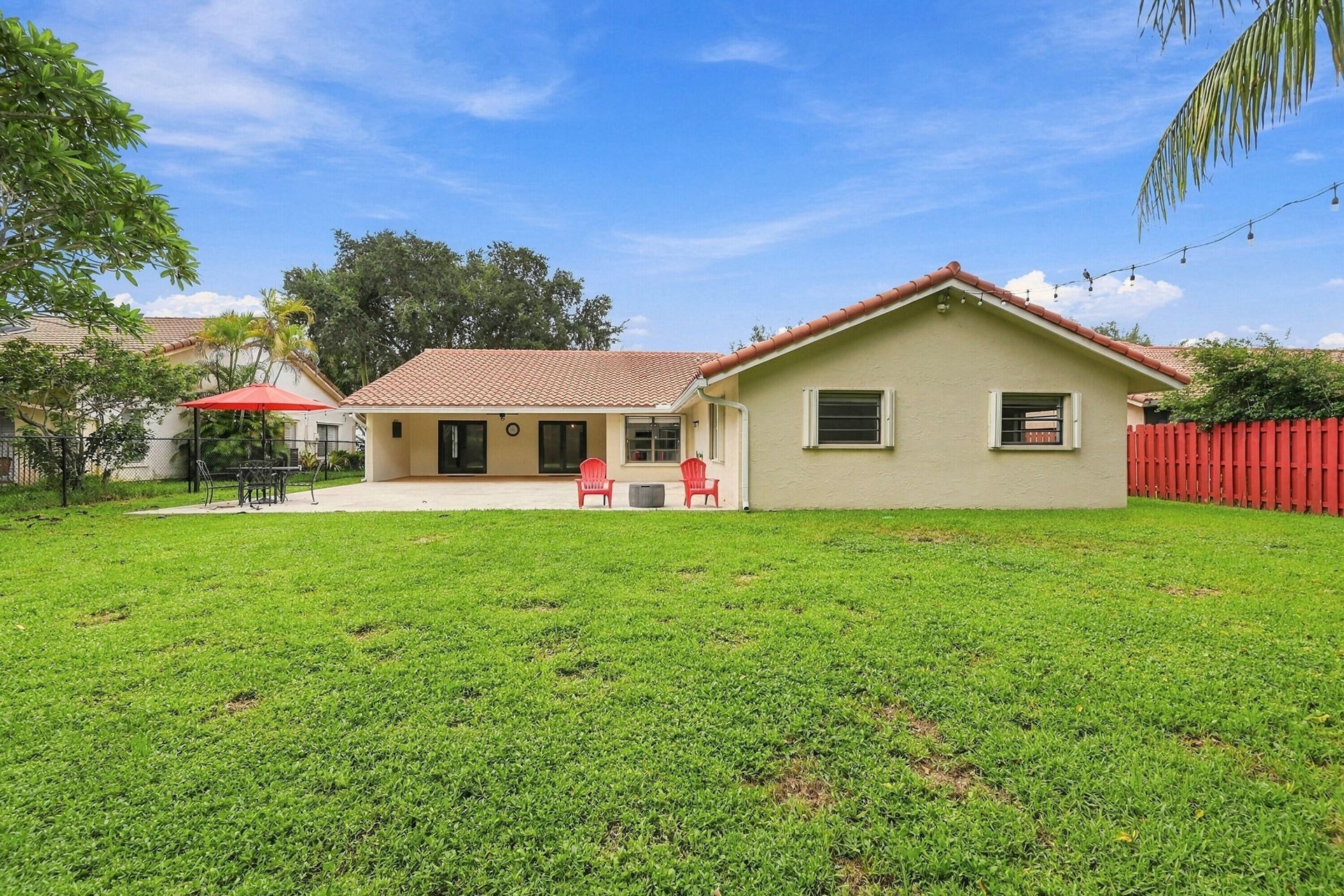 9255 NW 18th Street, Plantation, FL 33322 Photo