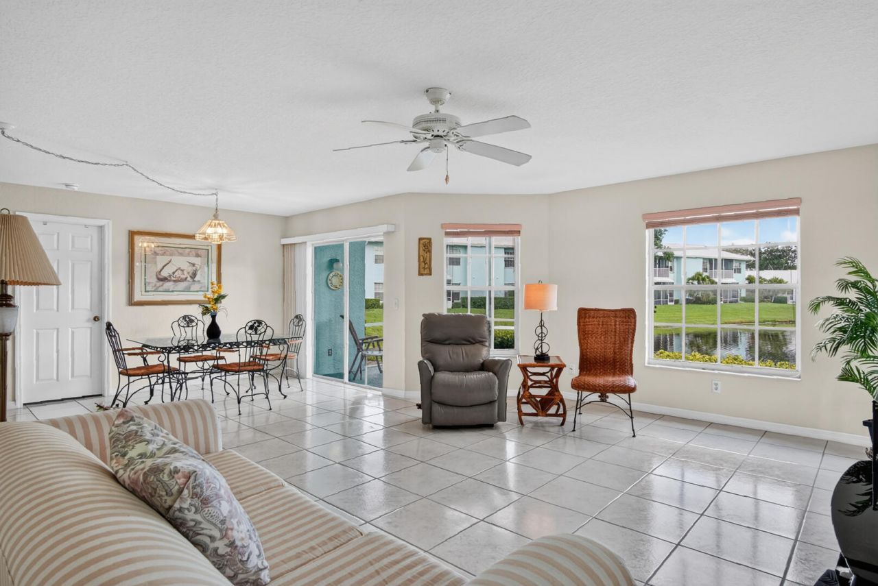 1120 Swan Lake Circle, Unit 1402, Port Saint Lucie, FL 34986 Photo