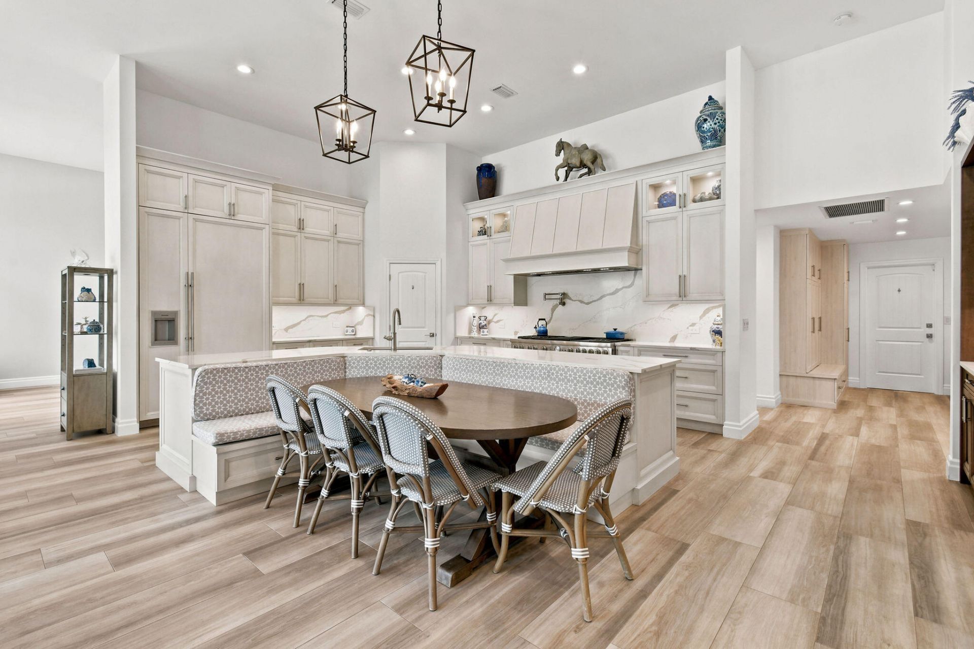 5664 High Flyer Road S, Palm Beach Gardens, FL 33418 Photo