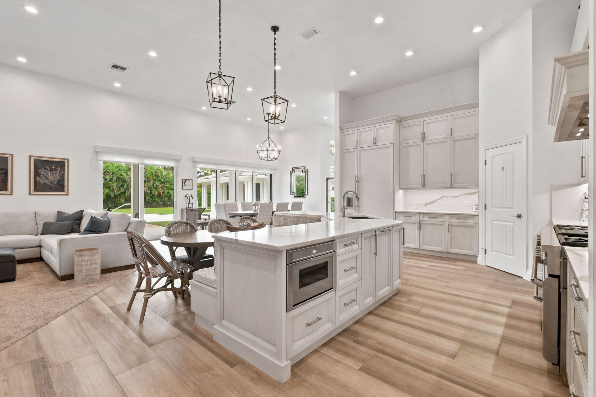 5664 High Flyer Road S, Palm Beach Gardens, FL 33418 Photo