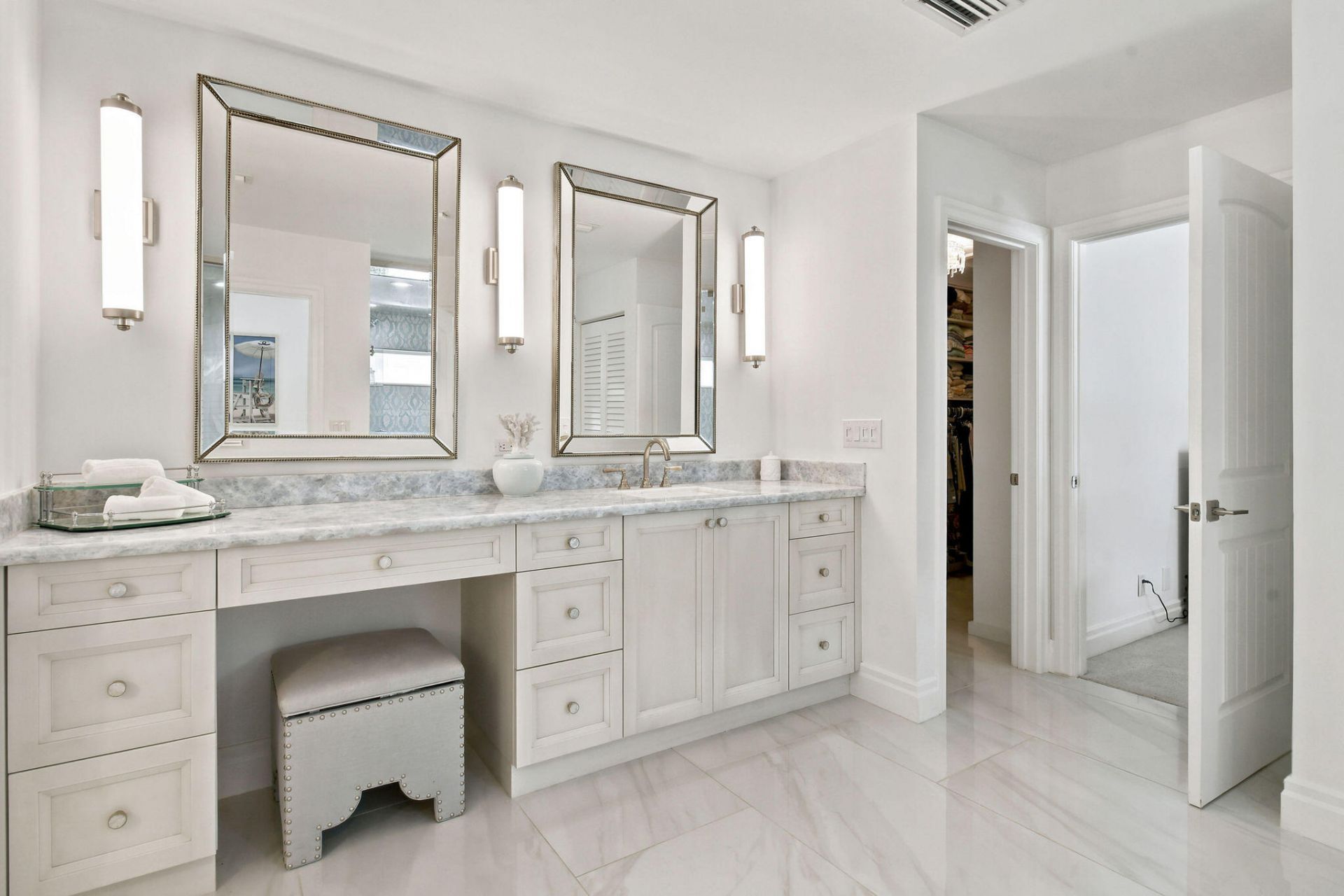 5664 High Flyer Road S, Palm Beach Gardens, FL 33418 Photo