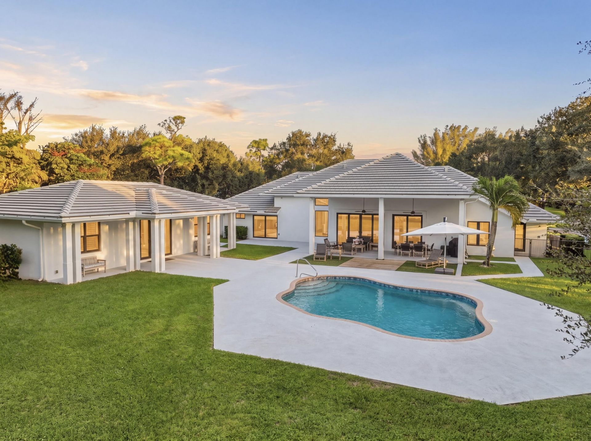 5664 High Flyer Road S, Palm Beach Gardens, FL 33418 Photo