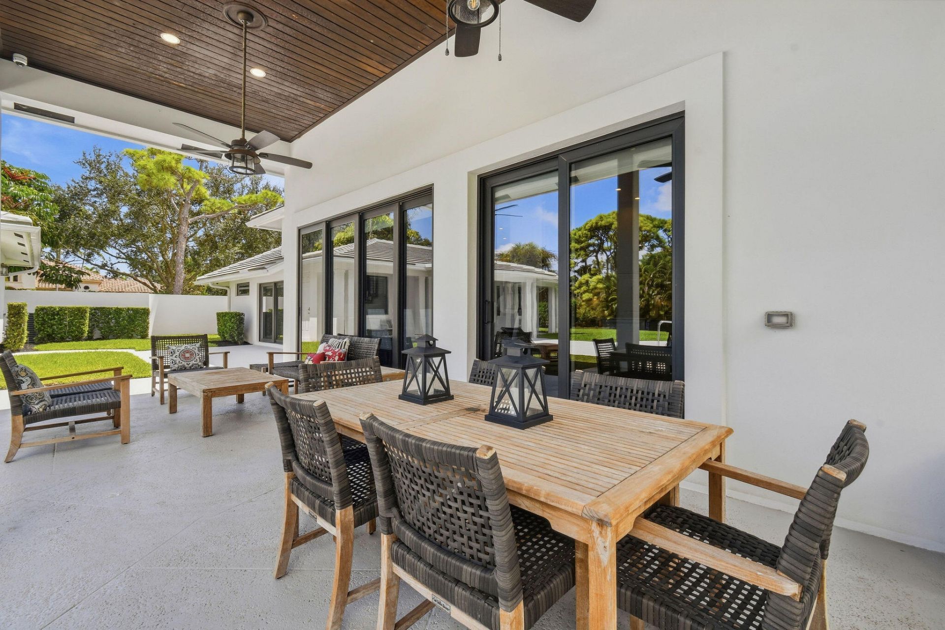 5664 High Flyer Road S, Palm Beach Gardens, FL 33418 Photo