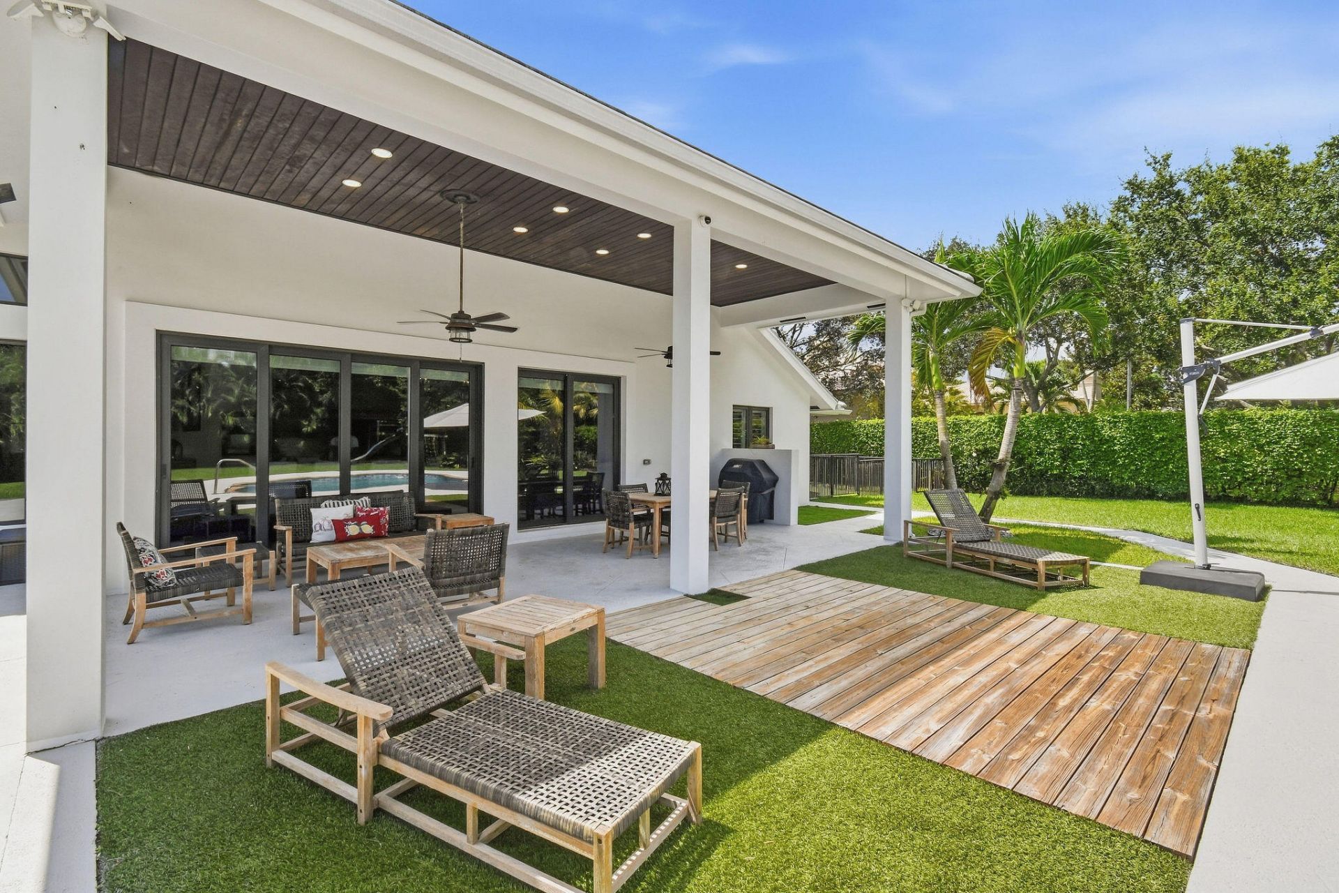 5664 High Flyer Road S, Palm Beach Gardens, FL 33418 Photo