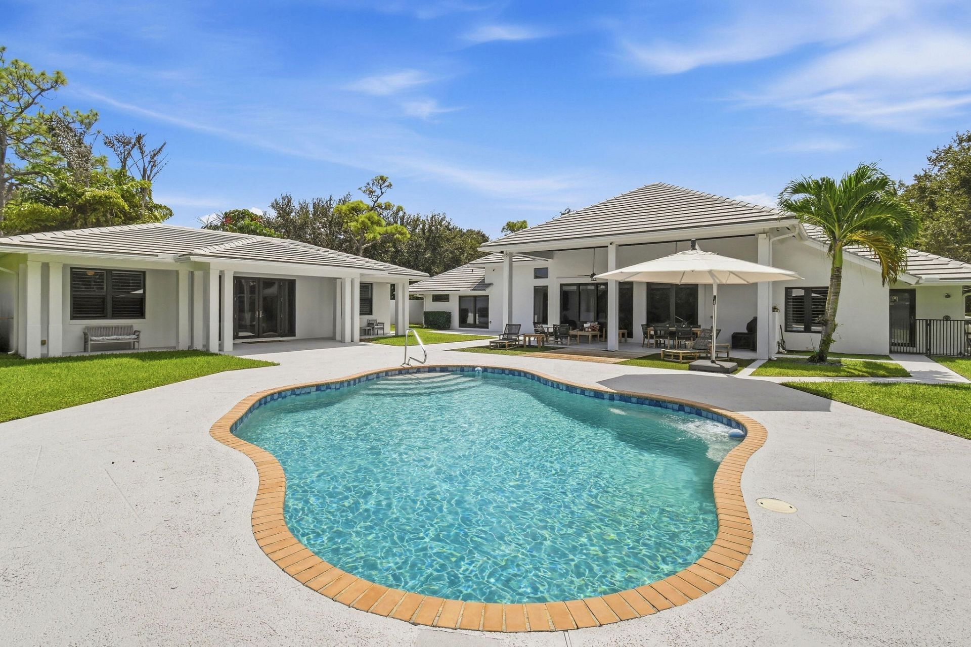 5664 High Flyer Road S, Palm Beach Gardens, FL 33418 Photo