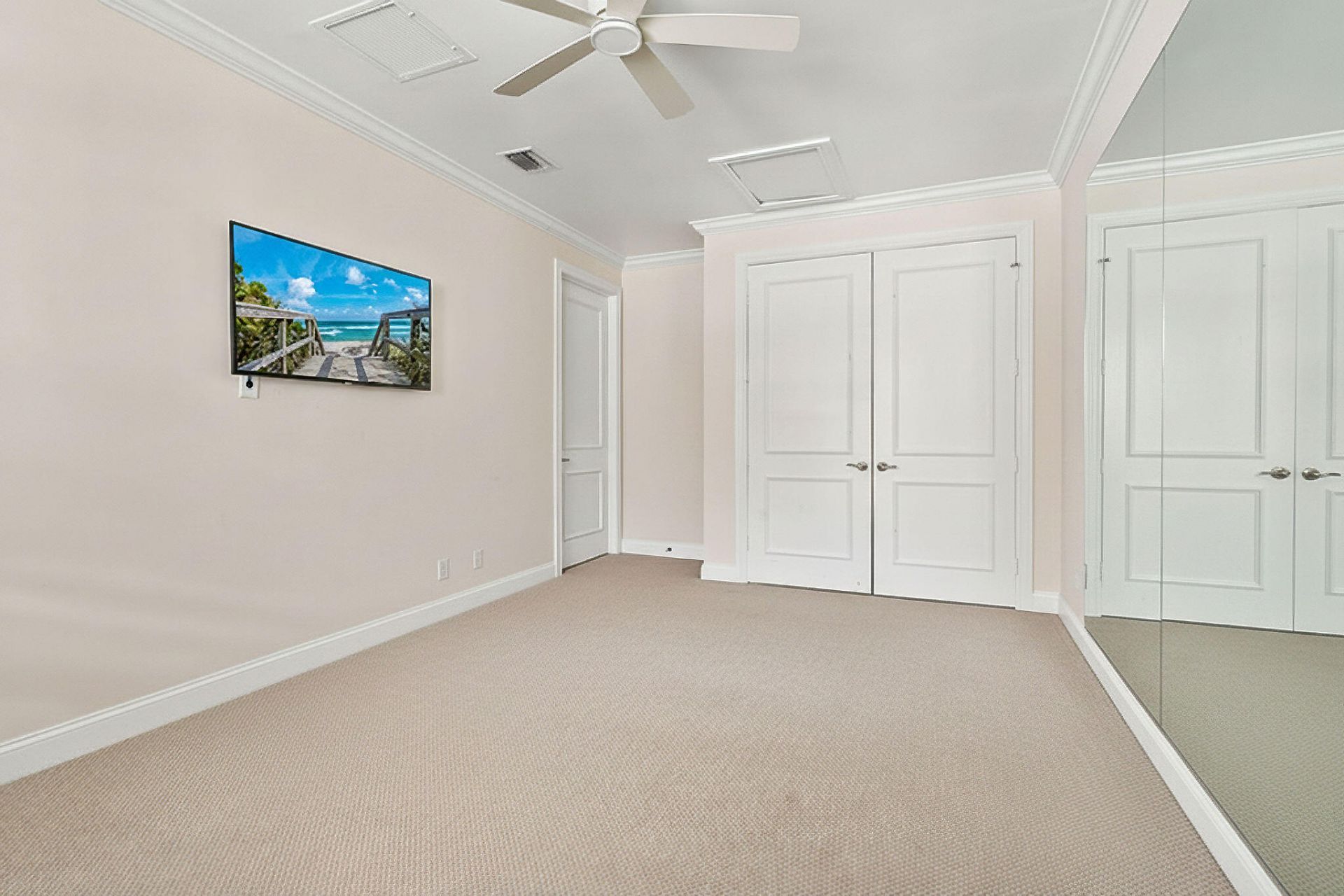 5664 High Flyer Road S, Palm Beach Gardens, FL 33418 Photo